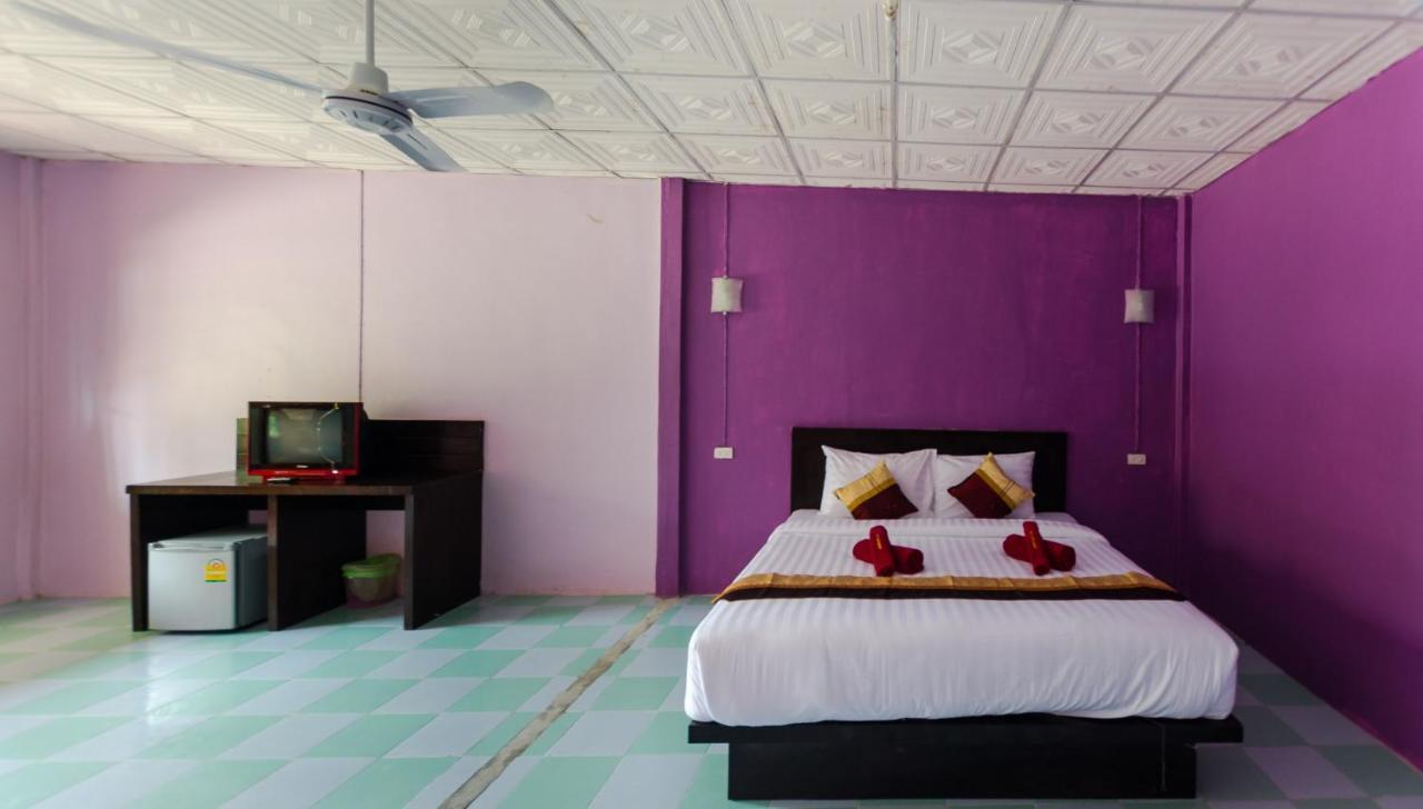 Sleep In Lanta Resort Koh Lanta Exterior photo